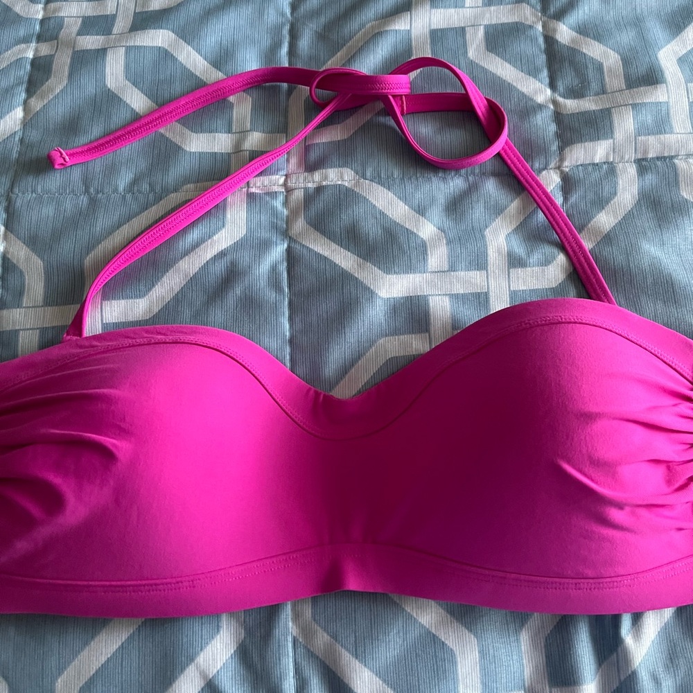 Athleta swimming bra for women’s
